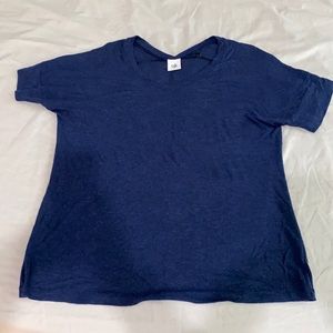 Light weight navy top